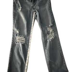 Women’s Distressed Jeans size 4
